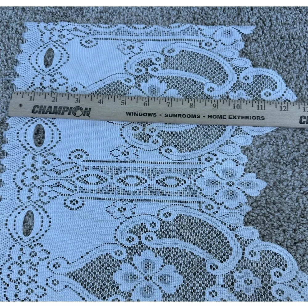Vintage White Floral Flat Lace Valance On Bolt With Scalloped Edge 12